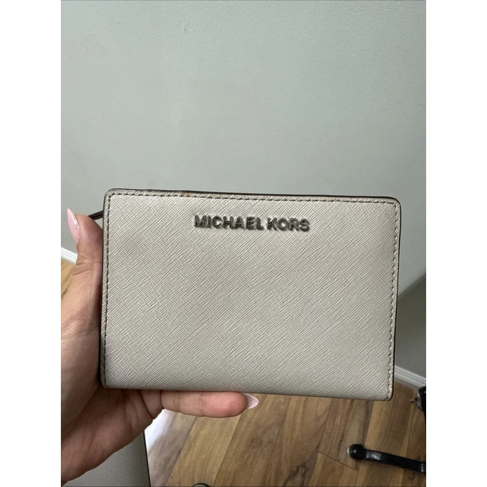 Michael Kors Stud Selma handbag Medium With Matching Wallet